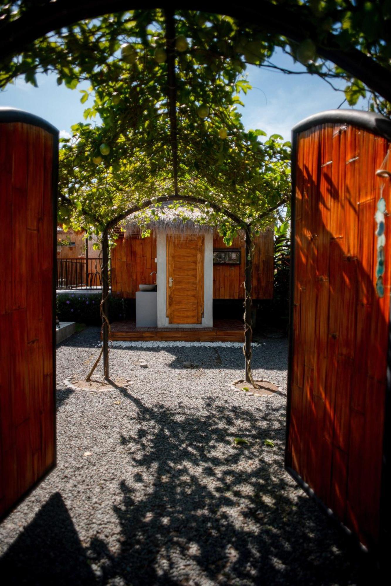 Nila Chandra Bungalows Ubud Exterior foto
