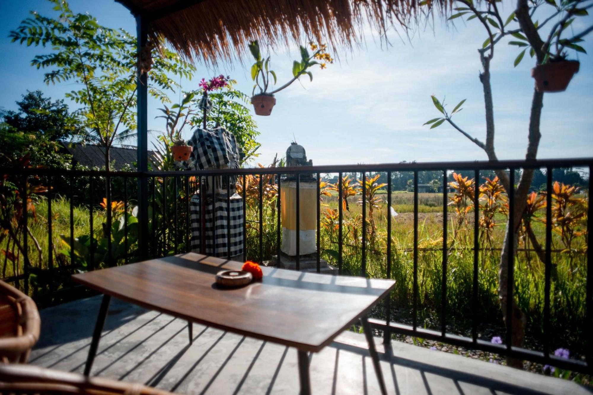 Nila Chandra Bungalows Ubud Exterior foto